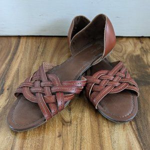 EUC Universal Thread vail woven slide brown flat sandals size 10